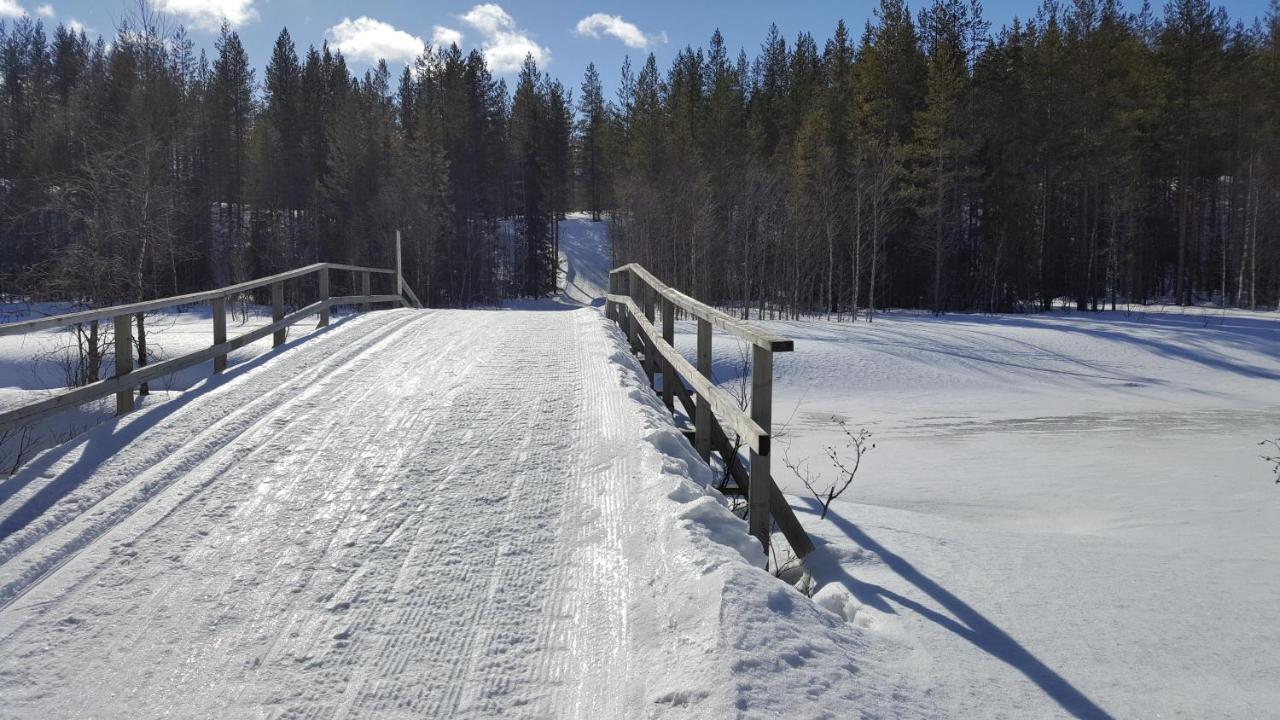 Syoete Huuhkamajat Cottage Экстерьер фото