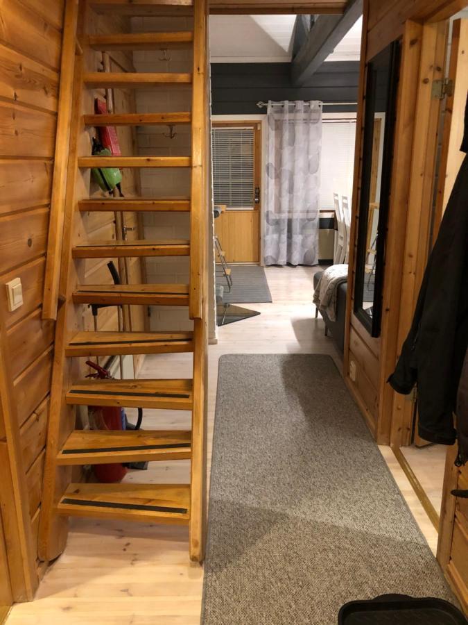 Syoete Huuhkamajat Cottage Экстерьер фото